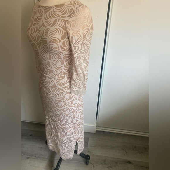 Grace Loves Lace discontinued stretch bridal midi gown ivory lace and tan liner - Picture 6 of 9